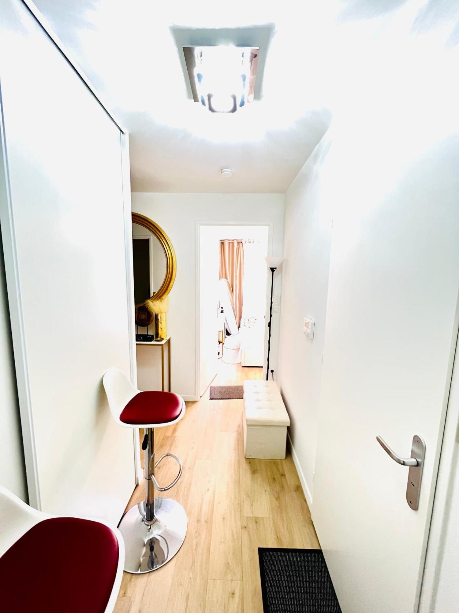 Les Residences De Djibril 勒布朗-梅尼尔 外观 照片